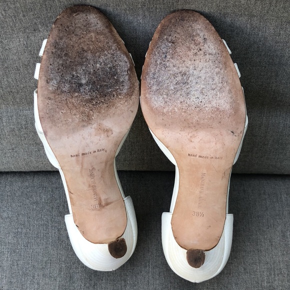 Manolo Blahnik Cream Strappy Heels - Picture 7 of 9